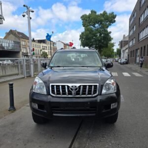 Toyota Land Cruiser Prado - Premium SUV Hire Yaoundé