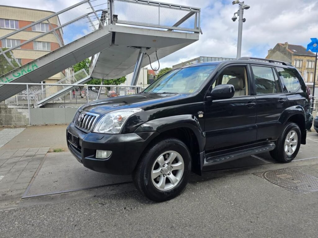 Toyota Land Cruiser Prado J120 — Premium 4x4 SUV Rental Yaoundé (Unit 2) | L & D Automobile